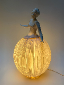 Sculpture lumineuse MADEMOISELLE D