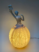 Sculpture lumineuse MADEMOISELLE H